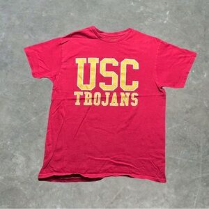 ☀️ USC Trojans College Football Graphic Tee Mens Size Medium Red/Yellow